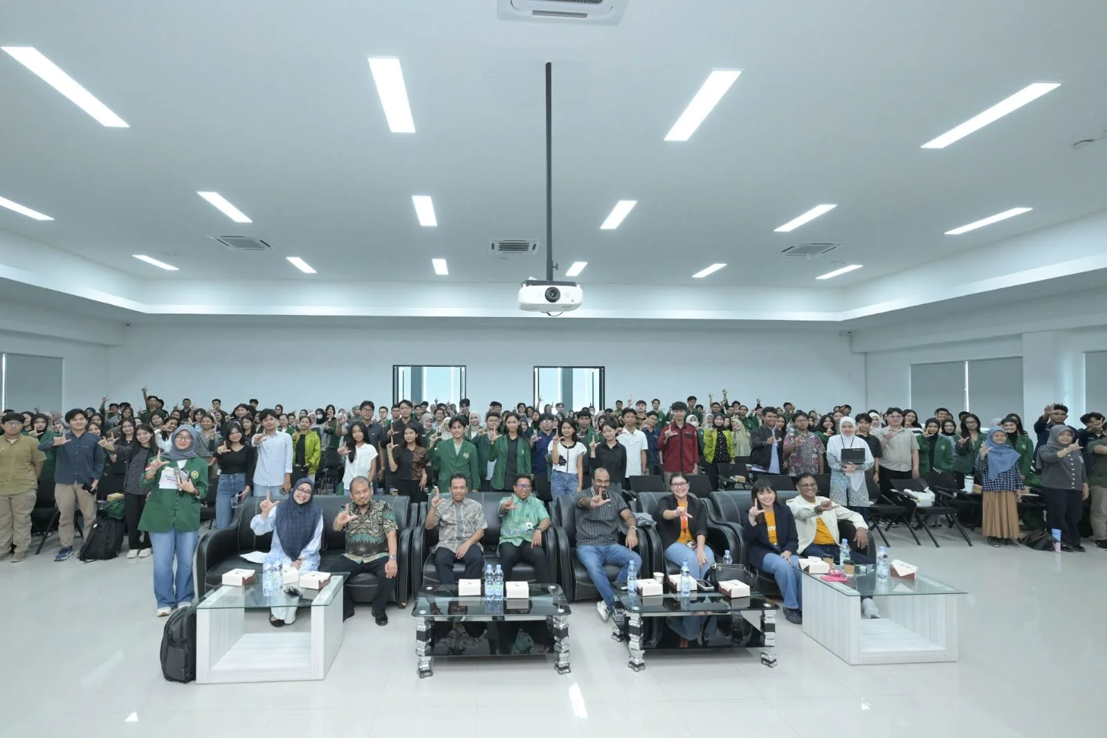 Linknet Goes to Campus di USU Bahas Peran Konektivitas dalam Mendorong Ekonomi Digital Indonesia